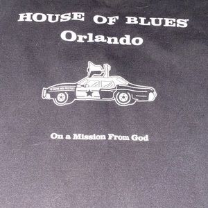 House of blues shirt! Size large
